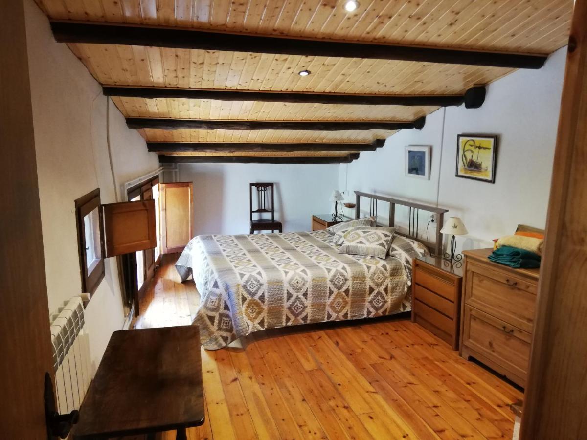 Ferienwohnung Cal Bove Sant Guim de Freixenet Exterior foto